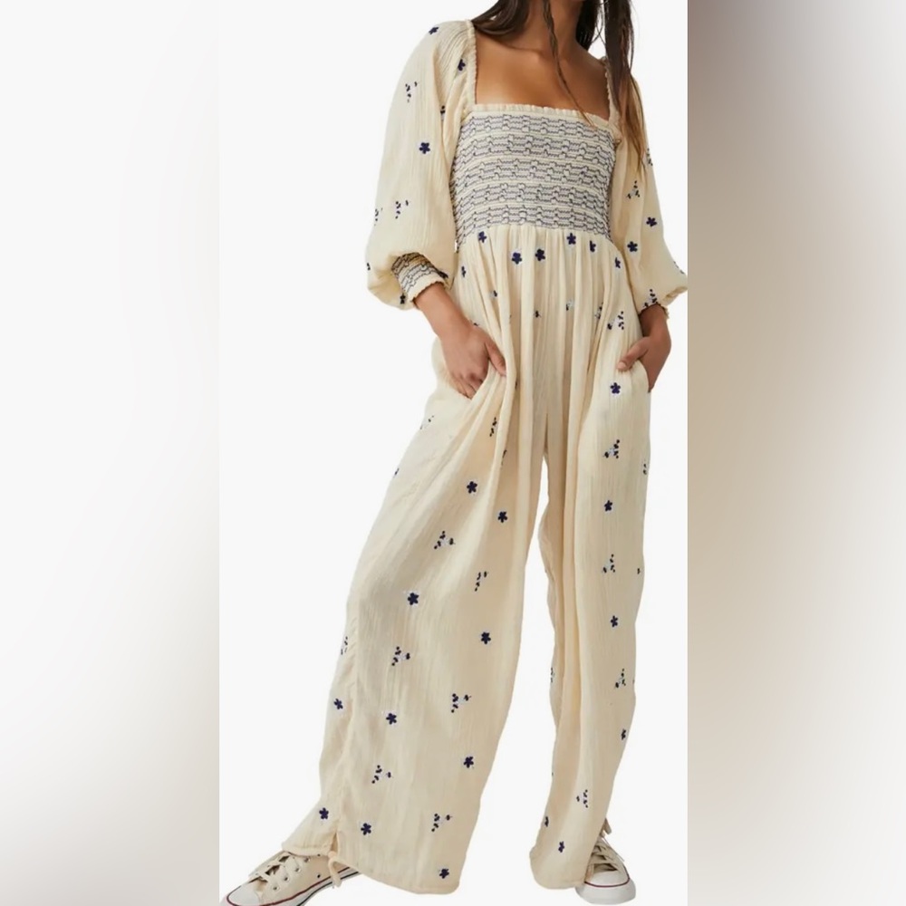 Free People Jumpsuit (NEW WITH TAGS) Size XS